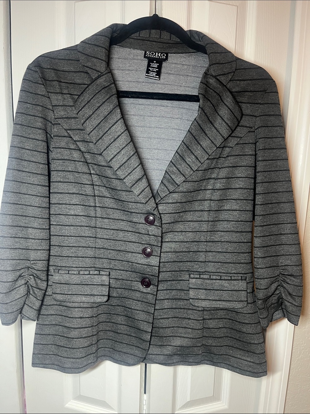 Soho Apparel LTD vintage women’s 3/4 sleeve stretch blazer size Medium